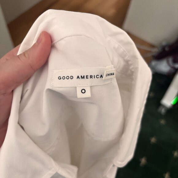 Good American The Good Shirt in White - Picture 10 of 10